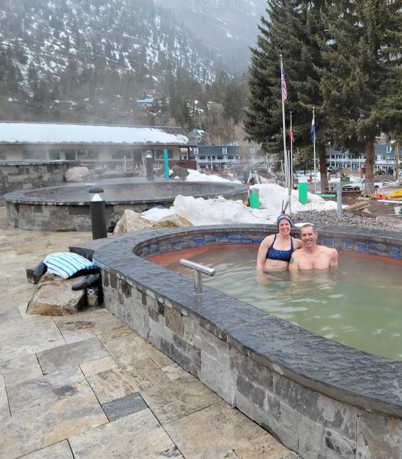 Reasons to Stay Warm at Twin Peaks Hot Springs This Winter